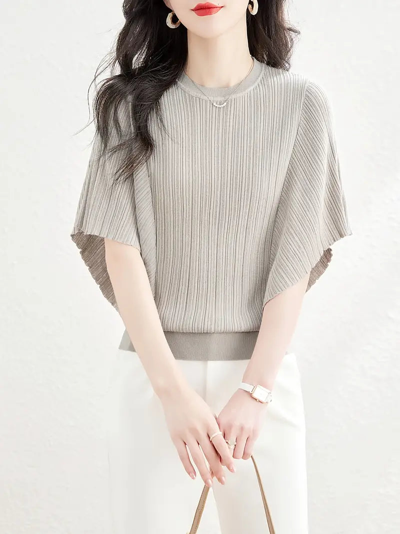 Casual short-sleeved T-shirt