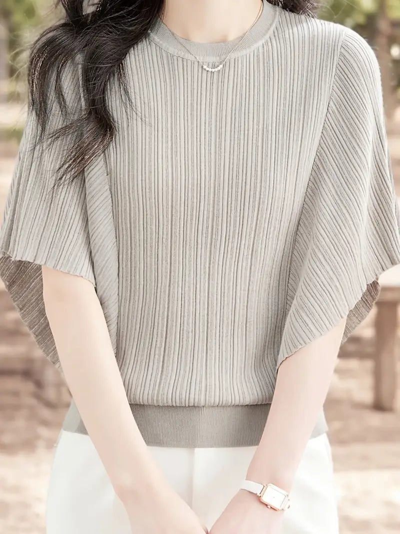 Casual short-sleeved T-shirt